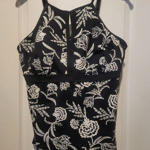 Land's End Women's high neck tankini swim suit top